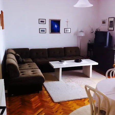 Amalia Apartment *